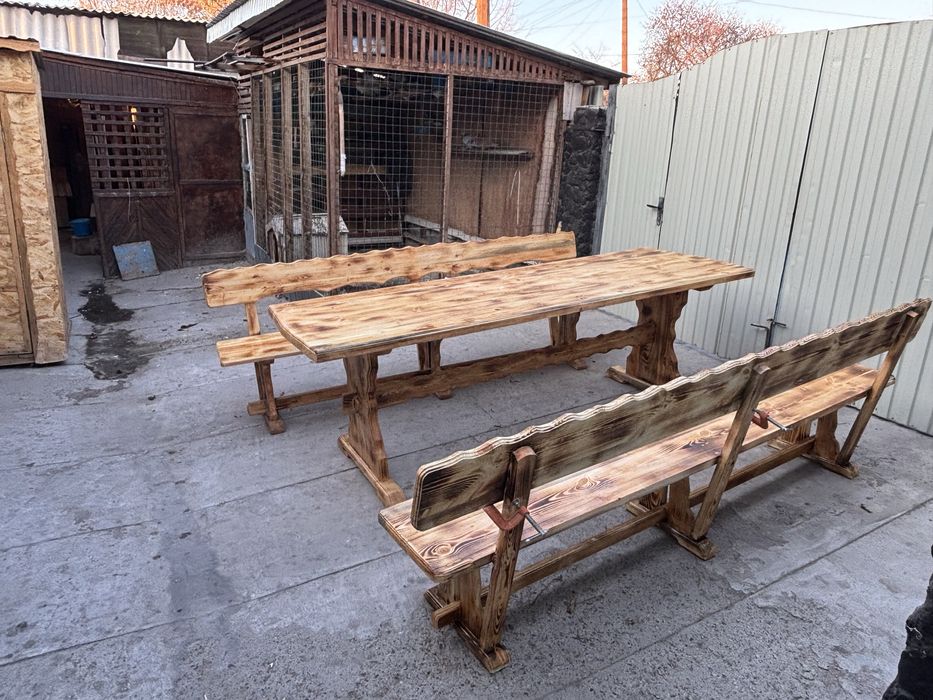 Продам стол с лавками