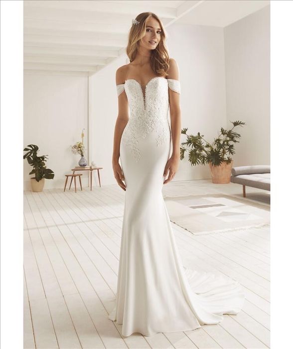 Rochie mireasa cu dantela