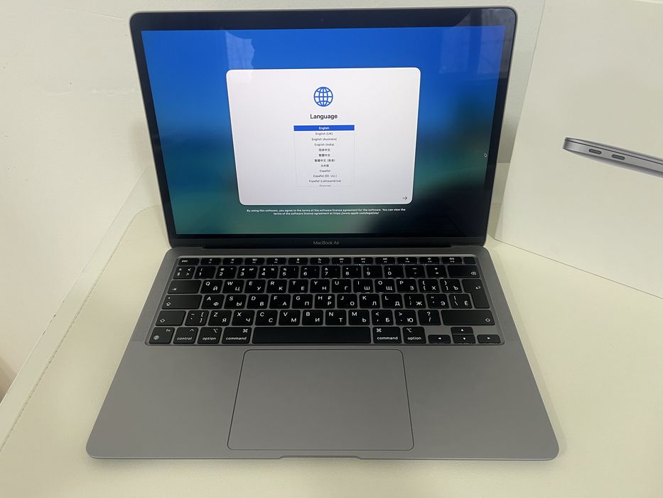 Macbook M1 Air 8/256