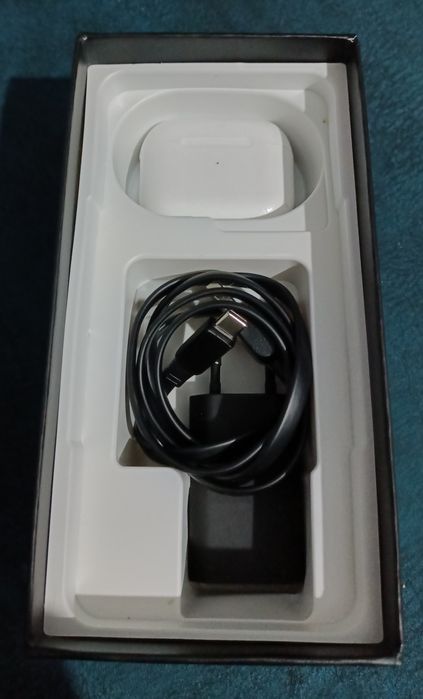 Продам Oppo Reno 5 Lite 8/128 GB