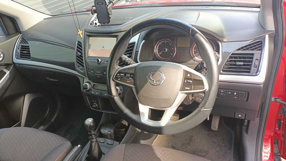 SSANGYONG KORANDO 2018 - Volan pe partea dreapta