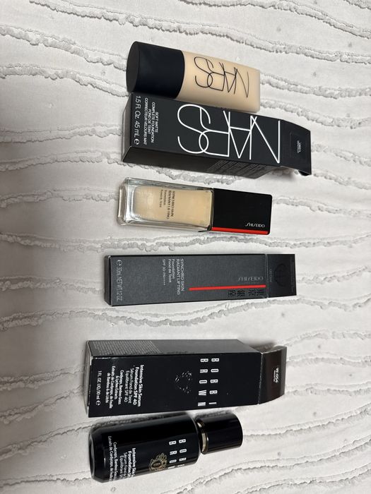 dior , Nars , gucci , dolce gabanna  , Shiseido , Estee Lauder ръж