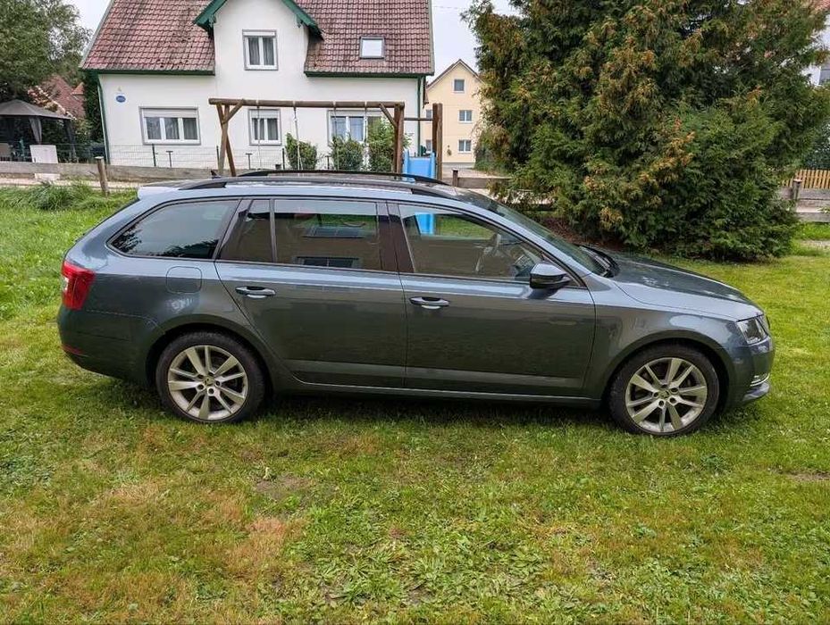 Skoda Octavia Combi 1.8 TSI DSG Style 132 kW