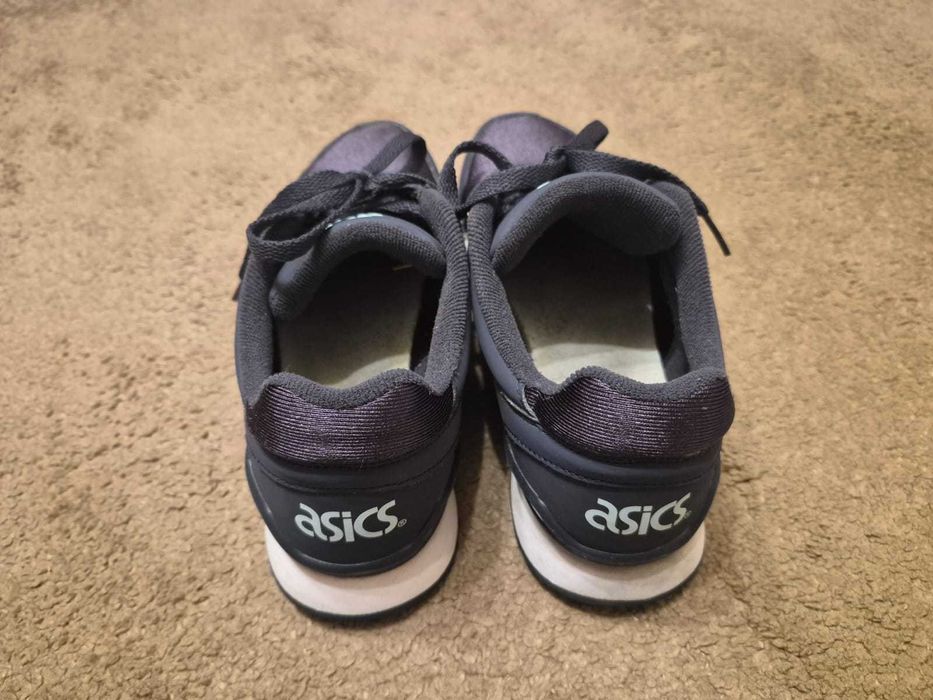 Adidasi ASICS Lyte Classic