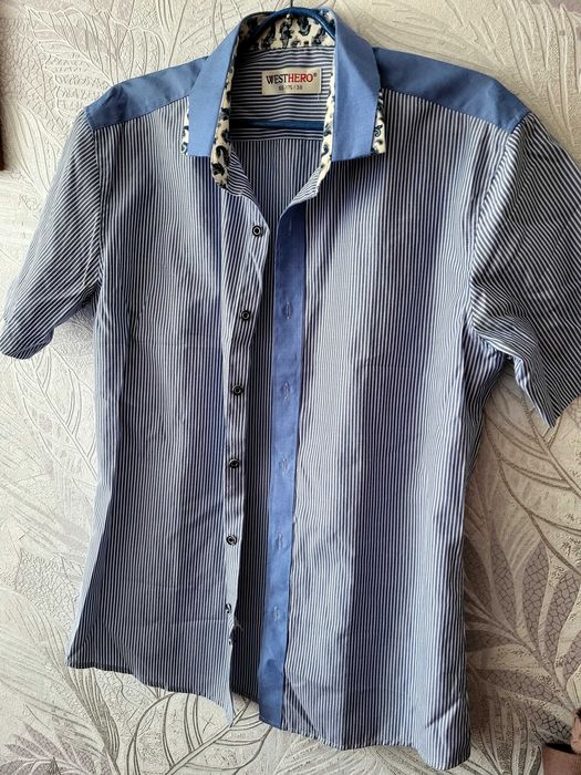 Рубашки мужские новые