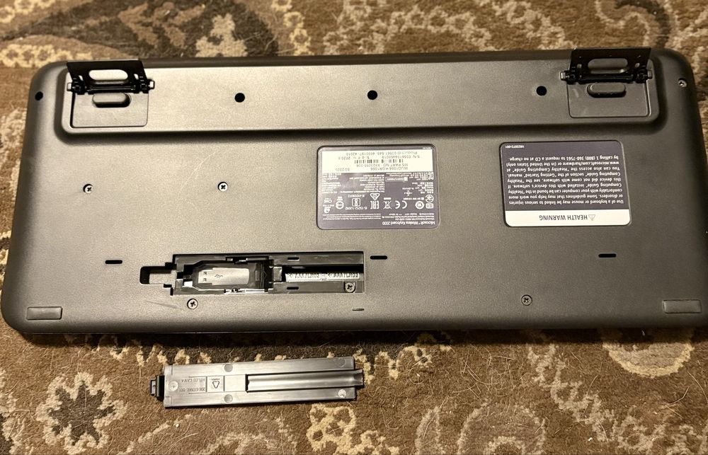 Tastatură Microsoft Wireless Keyboard 2000  fără receiver USB (dongle)