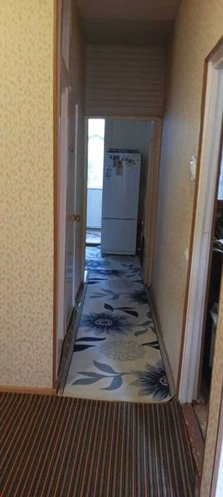 Продажа 3комнатной квартиры Чирчик, Военный городок, с мебелью, дешево