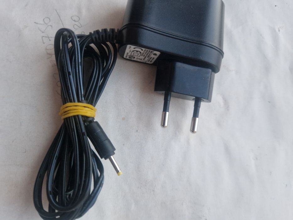 Блок питания 6V 0,85mA.