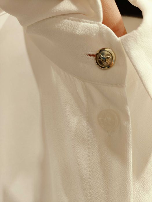 Нова бяла риза Патриция Пепе