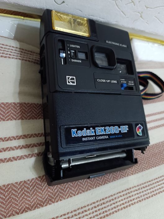 Fotoapparat KODAK EK260-EF kolleksionerlar uchun