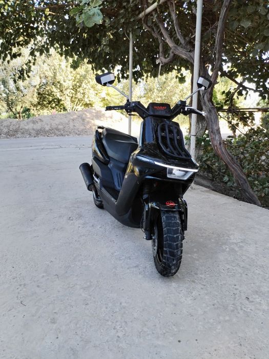 Moto skuter wasat