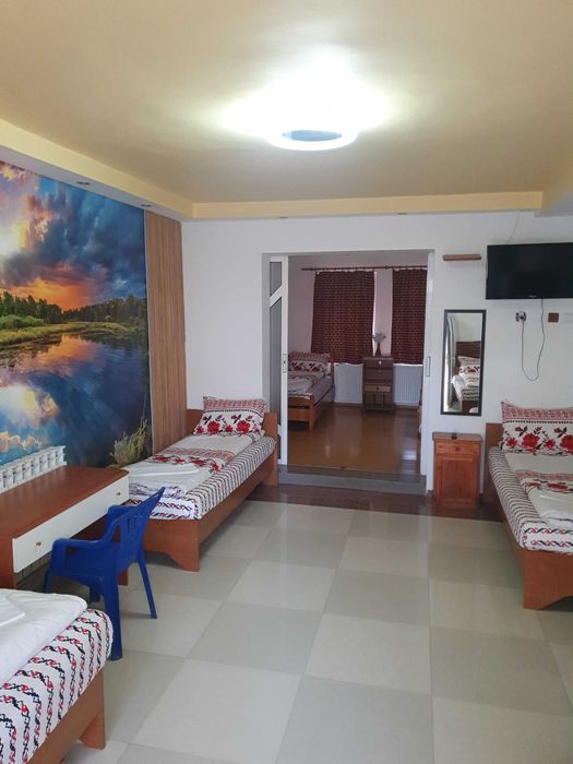 Inchiriez camere Ramnicu Sarat Pensiunea Privy