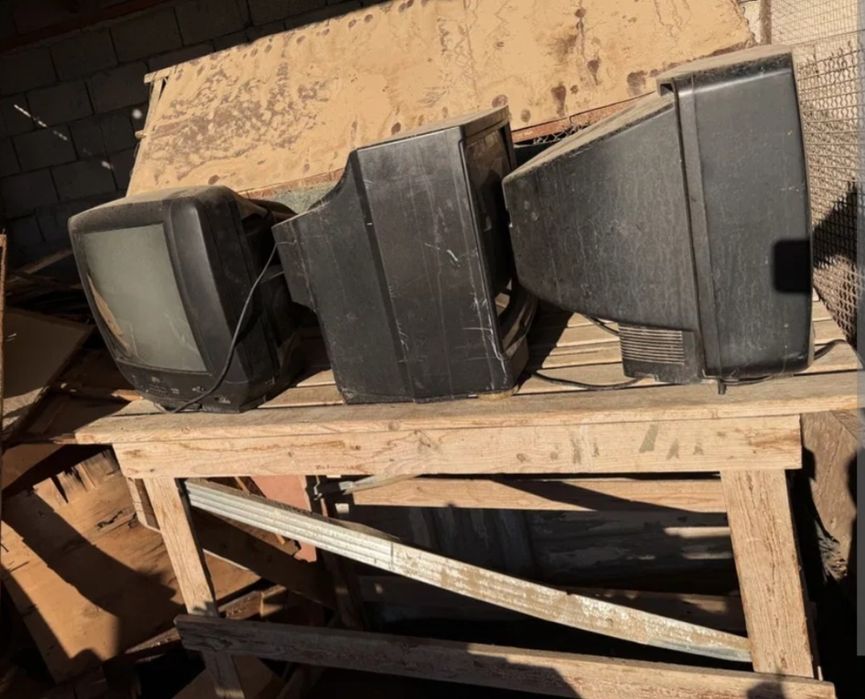 Телевизоры 3шт самовывоз