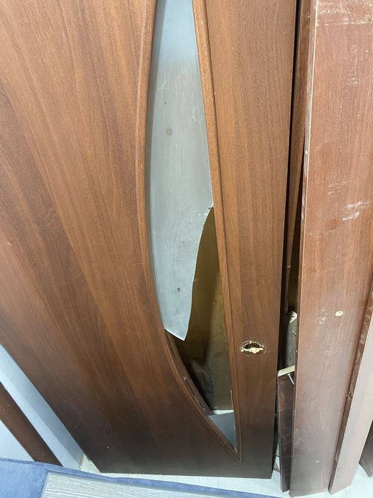 Отдам даром межкомнатные двери