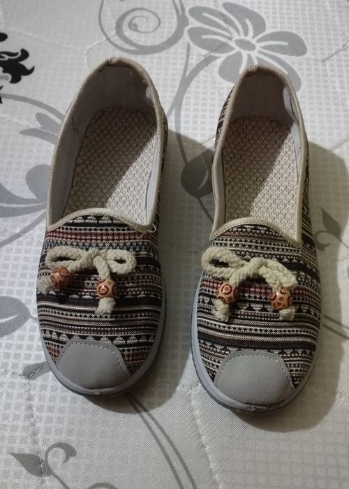 Женские мокасины