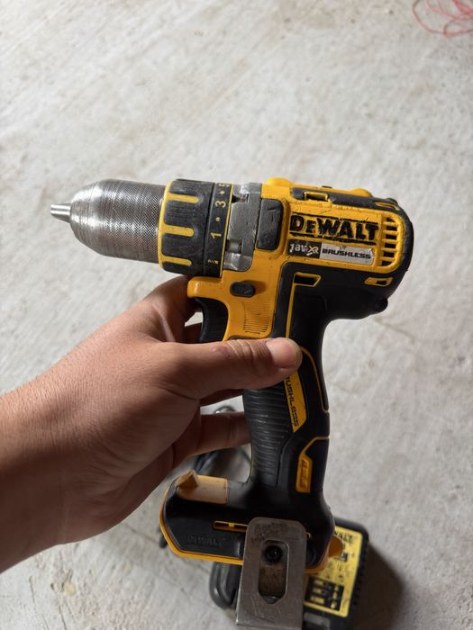 Dewalt 18V винтоверт