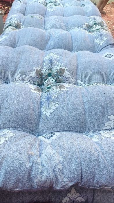 хар хил матраслар