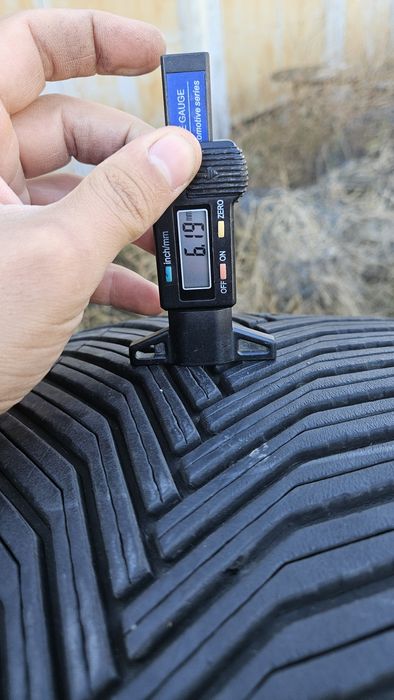 4бр гуми 255 40 20 дот 23 мишелин michelin