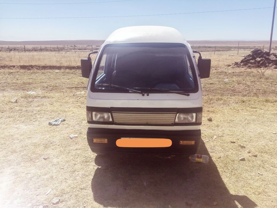 Damas 1996 yil matori ozmoz moy yiydi