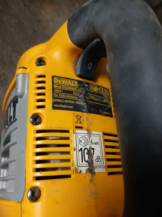 Vand  ciocan rotopercutor  DeWalt