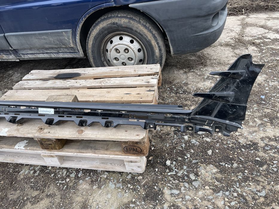 Десен праг за BMW I4 G26 M БМВ И4 Г26 М