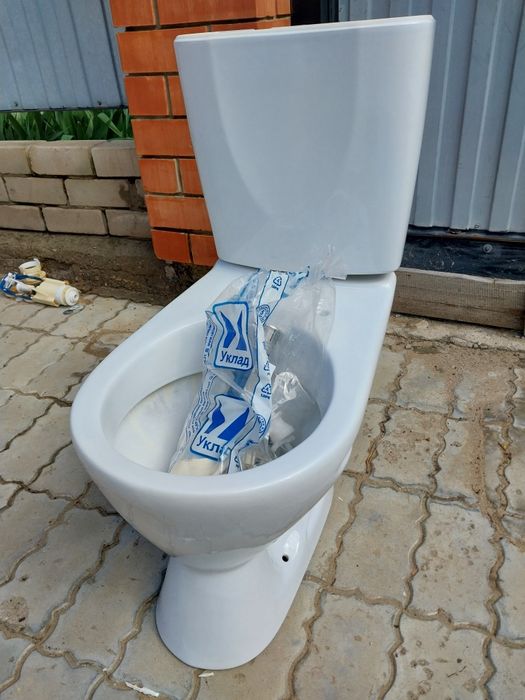 Унитаз в отличном состоянии