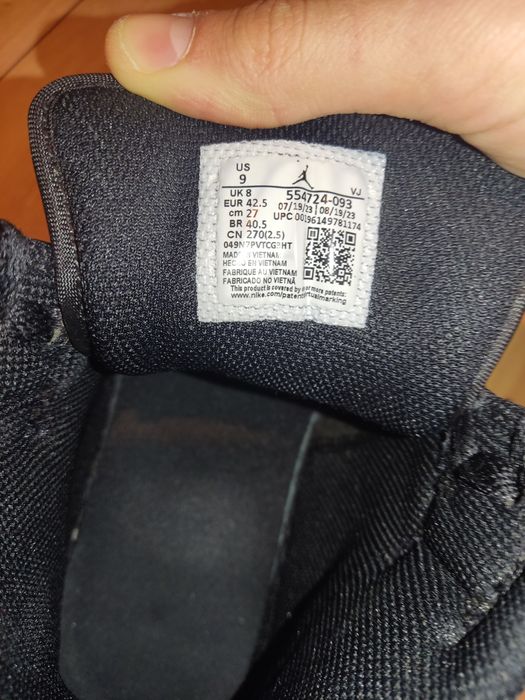 Nike Air Jordan 1 Mid Black