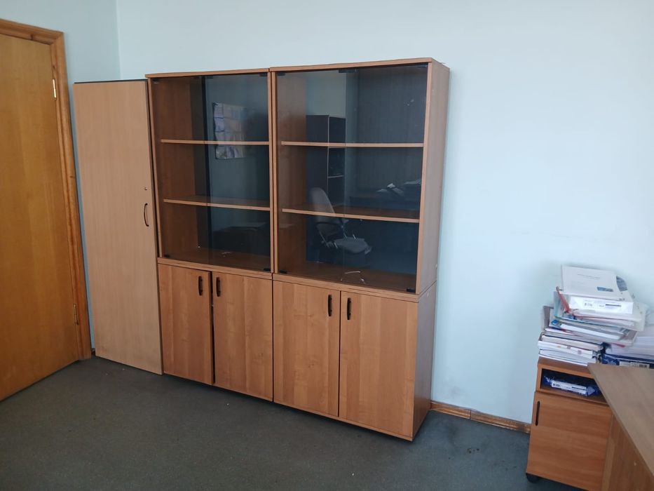 Офисная мебель ,