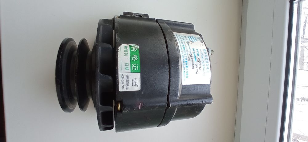 Генератор FAW J6  28В  75А FAWDE