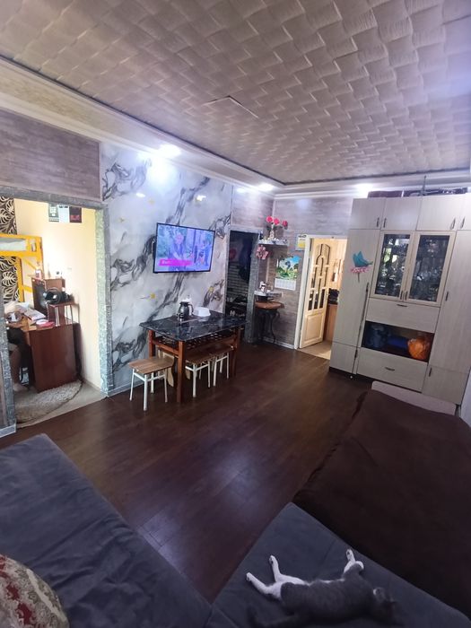 Продам квартиру на лисунова4. 2/4/4