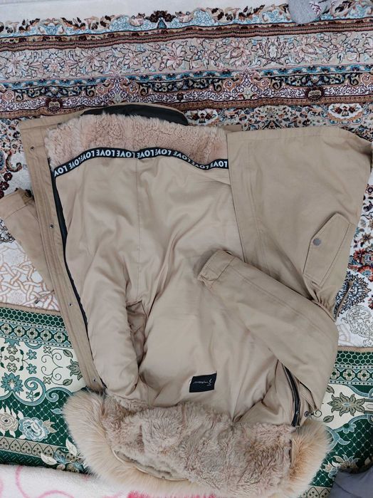 Куртки желтый б/у