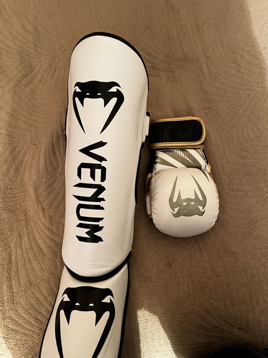 футты и перчатки