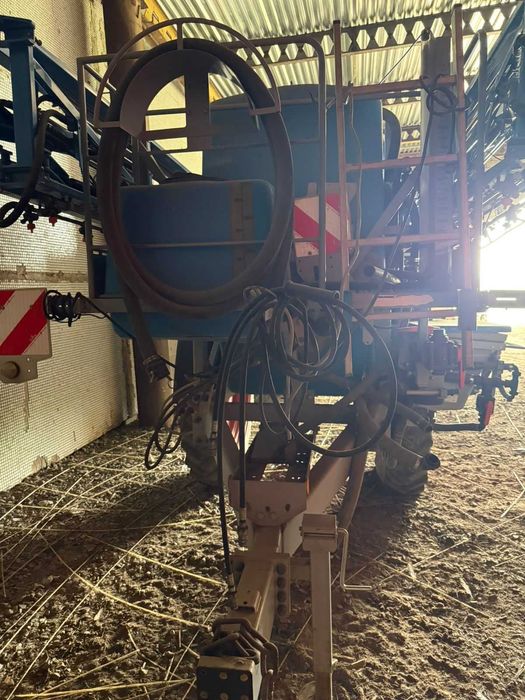 Срочно продам опрыскиватель