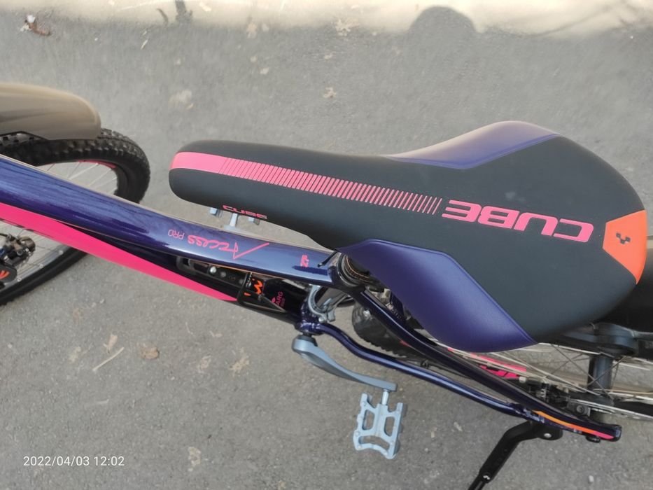 Продам велосипед Cube Access pro