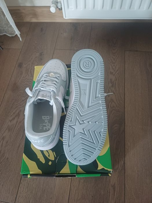 Bape sta gray & white
