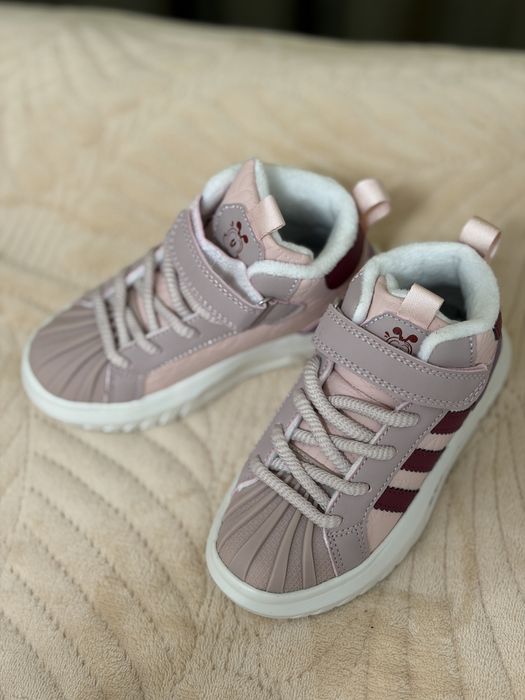 Кроссовки демисезон