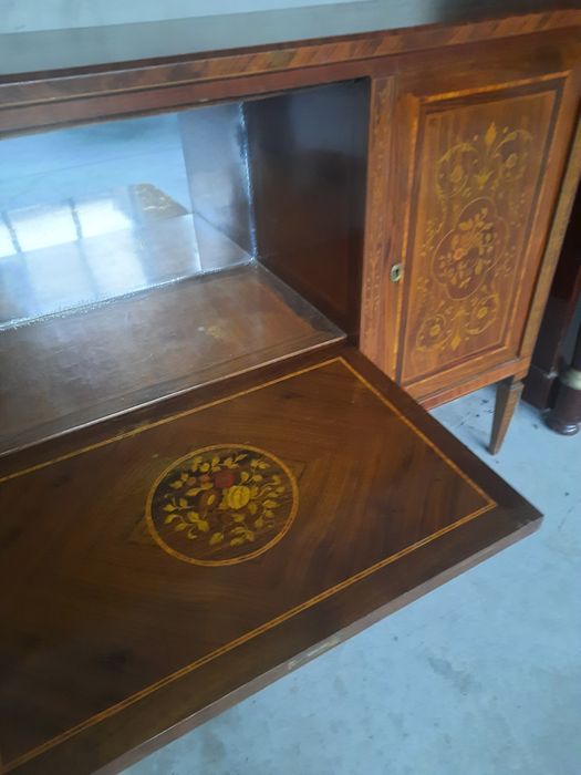 Servantă  bar cu intarsii