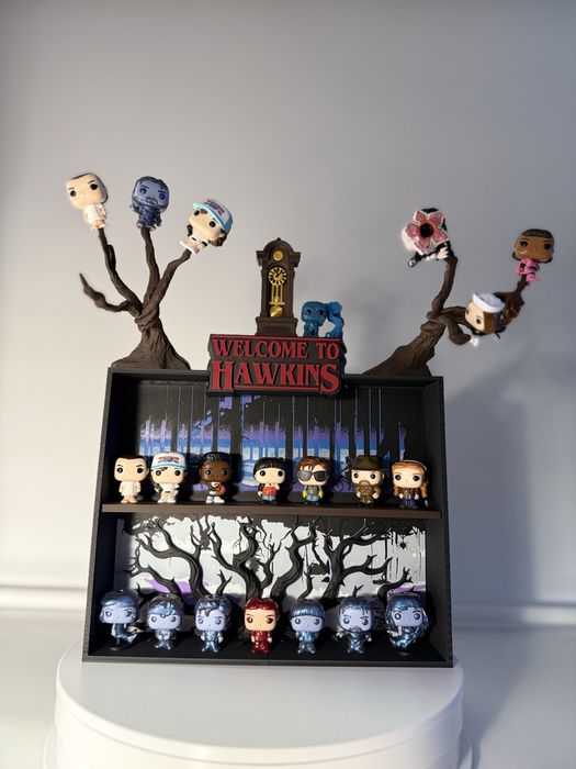 Suport etajera display figurine Stranger Things kinder
