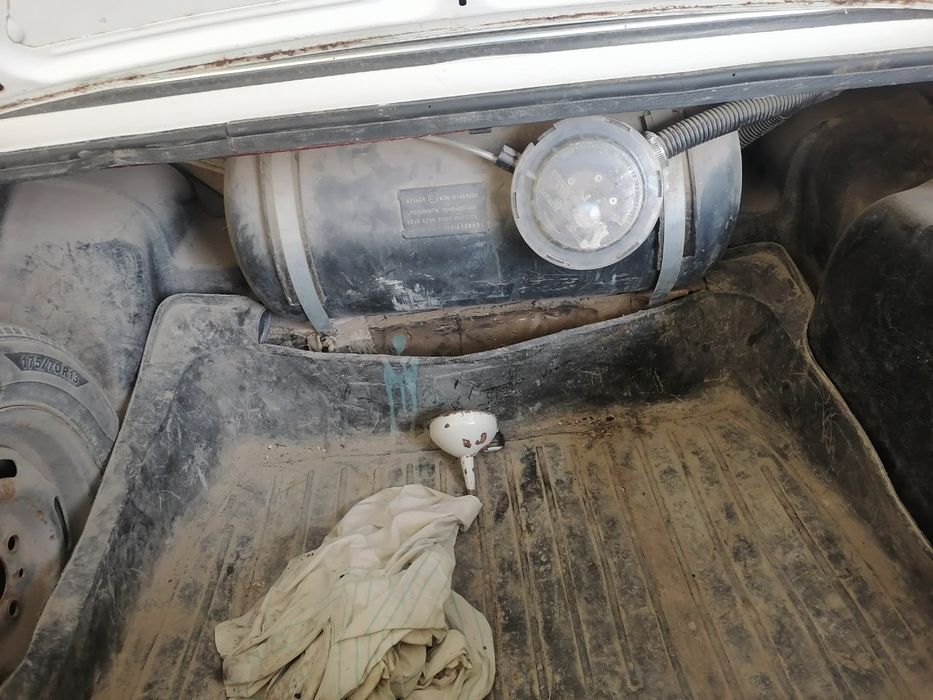 2106 srochni sotiladi