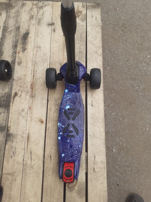 Самокаты трёхколесные