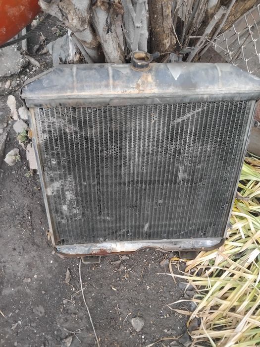 Радиаторы зил газ б.у