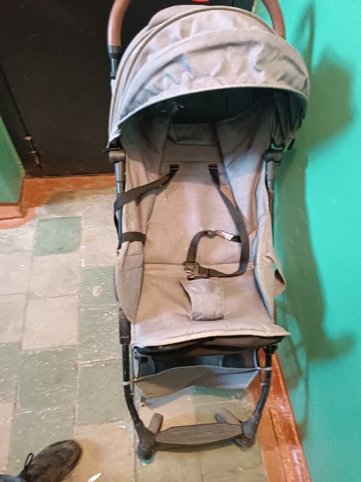 Продам коляску. Прогулочную.