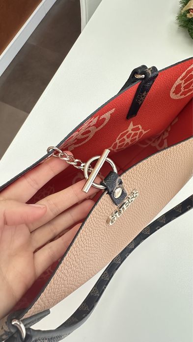 Geanta Guess dama - 2 in 1 - 2 culori/fațete