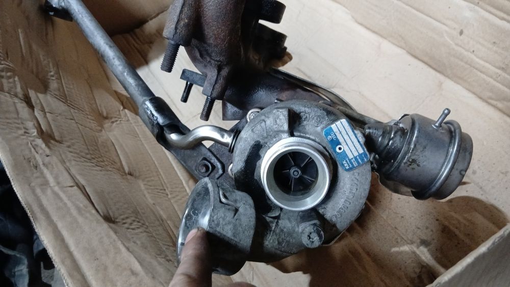 Turbo Turbina 1.9TDI BLS Passat Golf Turan Skoda Seat Leon Audi A3