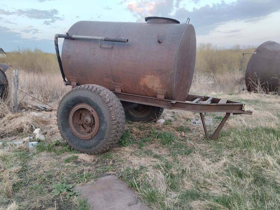 Продам бочку для воды