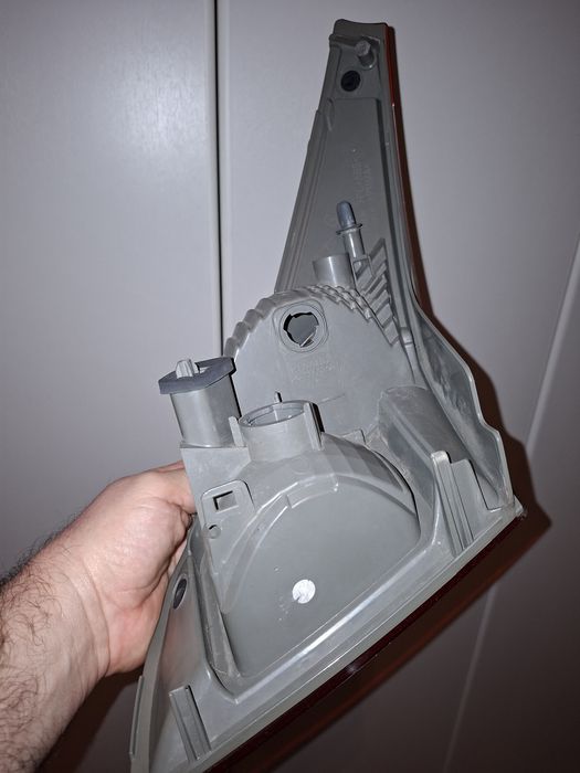 Ofetă ! Urgent vănd Stopurile  de pe  haion , originale( 320 amandoua