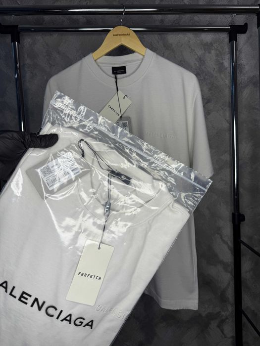 Tricou Balenciaga