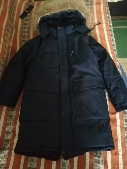 Продам . Детскую куртку.