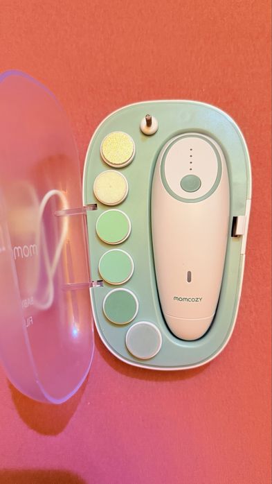 Pila momcozy, reincarcabila, fara fir NOU