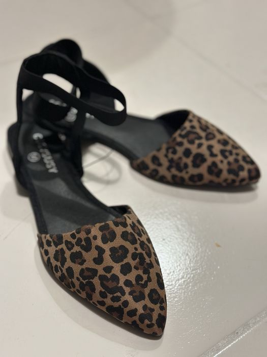 Женские туфли